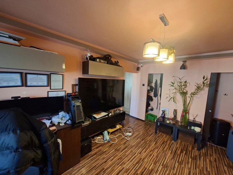 Obor, Colentina, Teiul Doamnei vav Sectia 7 Politie, 15 min., metrou