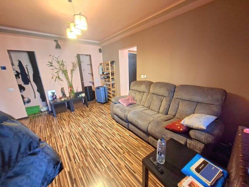 Obor, Colentina, Teiul Doamnei vav Sectia 7 Politie, 15 min., metrou