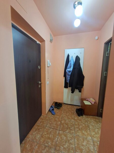 Obor, Colentina, Teiul Doamnei vav Sectia 7 Politie, 15 min., metrou