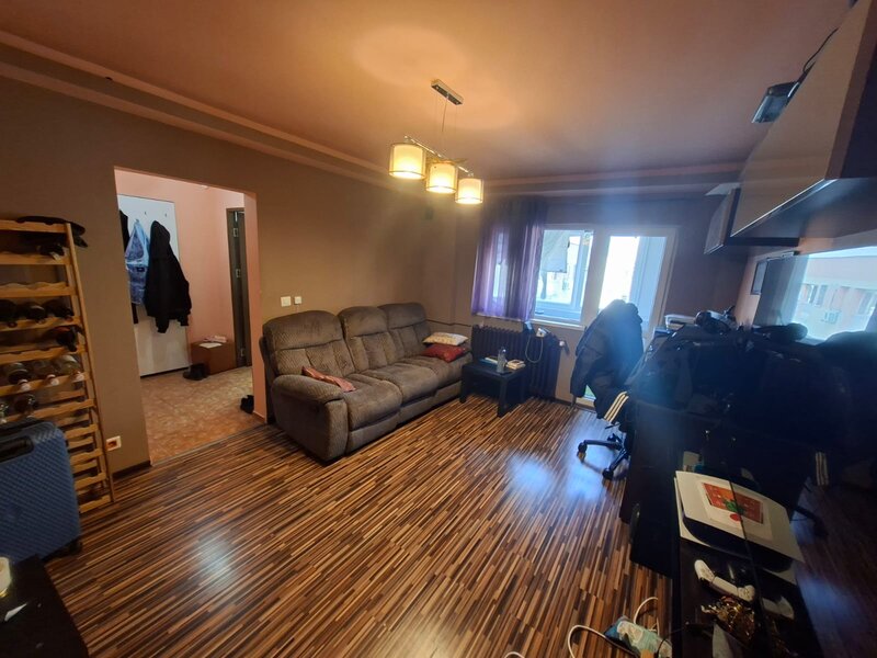 Obor, Colentina, Teiul Doamnei vav Sectia 7 Politie, 15 min., metrou