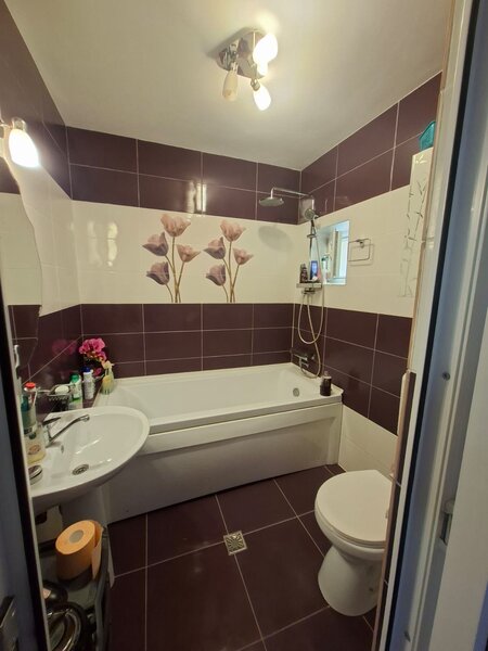 Obor, Colentina, Teiul Doamnei vav Sectia 7 Politie, 15 min., metrou