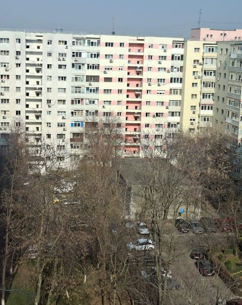 Obor, Colentina, Teiul Doamnei vav Sectia 7 Politie, 15 min., metrou